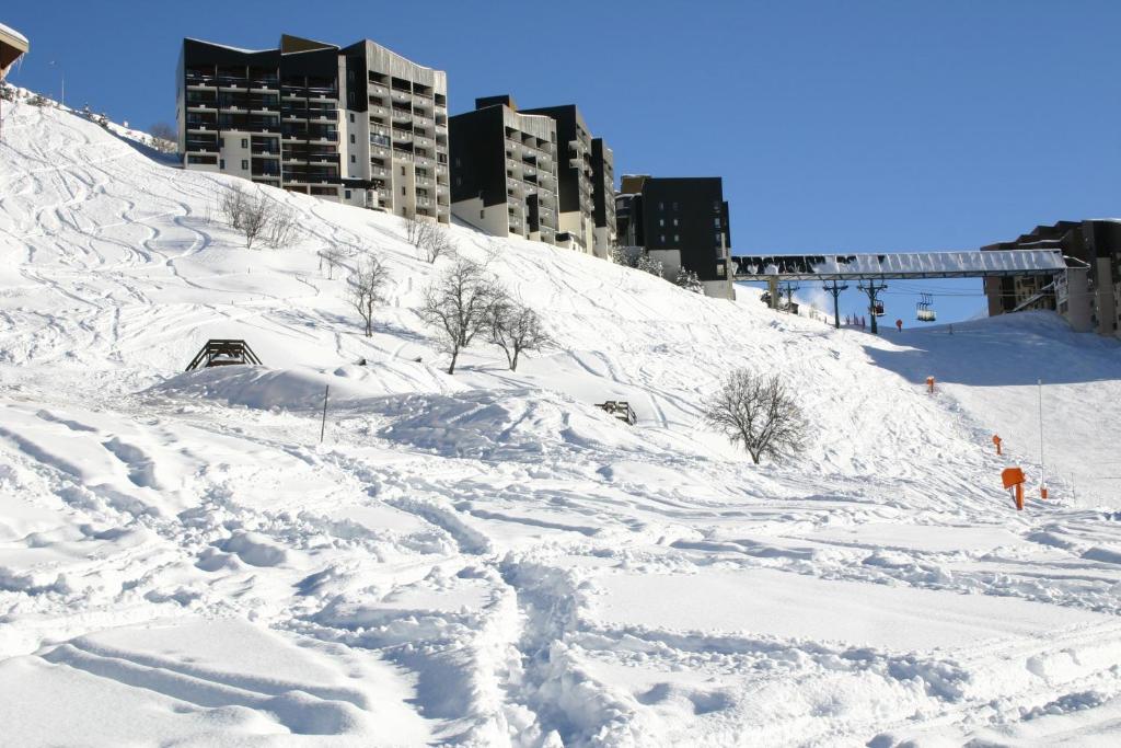 Azureva Les Menuires Aparthotel 2*